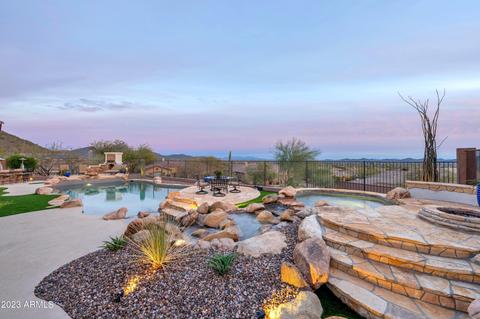 1905 W Pumpkin Ridge Dr, Anthem, AZ 85086