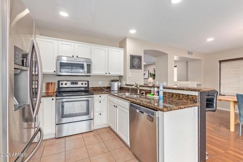 2123 E Patrick Ln, Phoenix, AZ 85024 photo 6