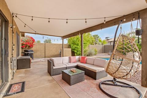 2123 E Patrick Ln, Phoenix, AZ 85024 photo 9