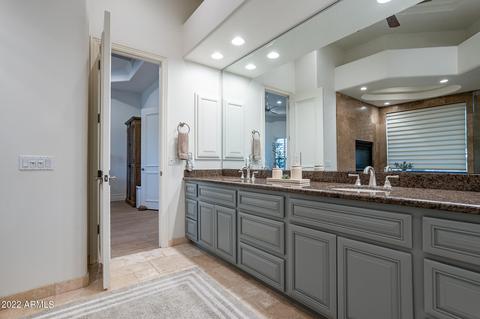 1131 E Desert Ct, Gilbert, AZ 85234 photo 40