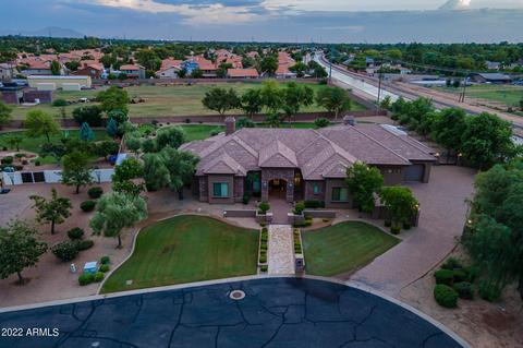 1131 E Desert Ct, Gilbert, AZ 85234 photo 2