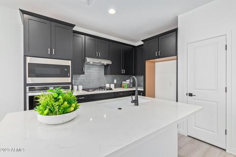 1715 E Stella Ln, Phoenix, AZ 85016 photo 9