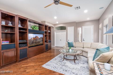 5232 E Patrick Ln, Phoenix, AZ 85054 photo 10