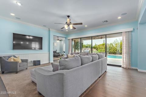 8428 E Laurel St, Mesa, AZ 85207 photo 4