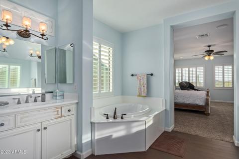 8428 E Laurel St, Mesa, AZ 85207 photo 9