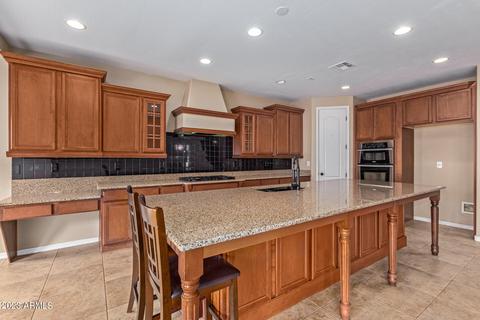 6830 S 42nd Dr, Phoenix, AZ 85041 photo 6