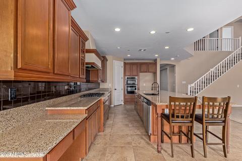 6830 S 42nd Dr, Phoenix, AZ 85041 photo 23