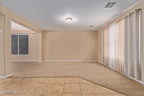 6830 S 42nd Dr, Phoenix, AZ 85041 photo 15