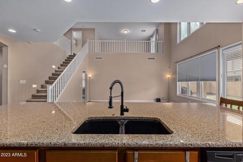 6830 S 42nd Dr, Phoenix, AZ 85041 photo 24