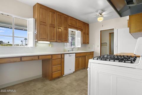 5050 E Weldon Ave, Phoenix, AZ 85018 photo 4