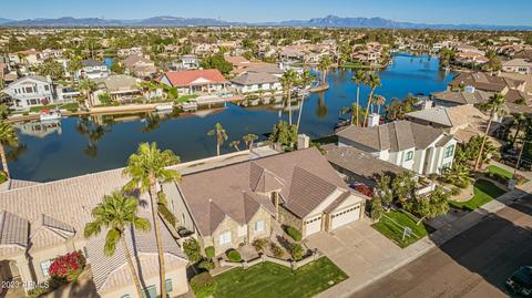 1718 E Queen Palm Dr, Gilbert, AZ 85234 photo 2