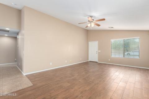 6909 S 11th Dr, Phoenix, AZ 85041 photo 4