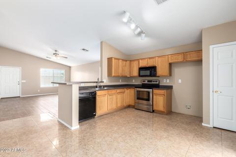 6909 S 11th Dr, Phoenix, AZ 85041 photo 8