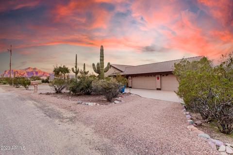 85 E Kaniksu St, Apache Junction, AZ 85119 photo 2