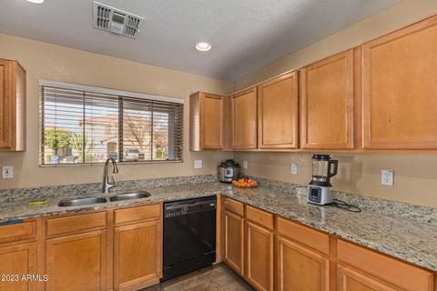 1344 S Bridgegate Dr, Gilbert, AZ 85296 photo 11