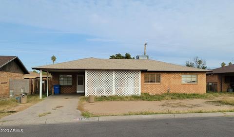 4026 W Cavalier Dr, Phoenix, AZ 85019 photo 1