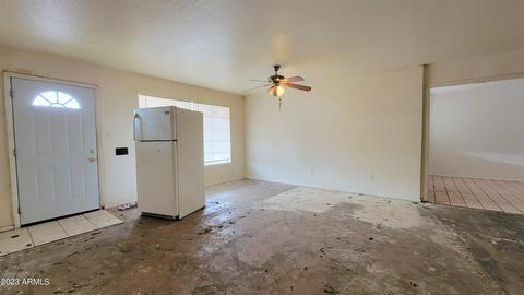4026 W Cavalier Dr, Phoenix, AZ 85019 photo 2