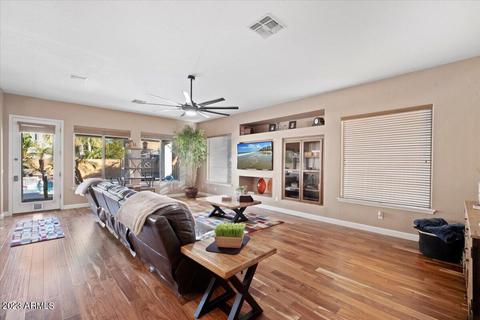 284 E Benrich Dr, Gilbert, AZ 85295 photo 4