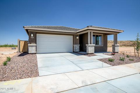 1476 W Macaw Dr, Queen Creek, AZ 85140