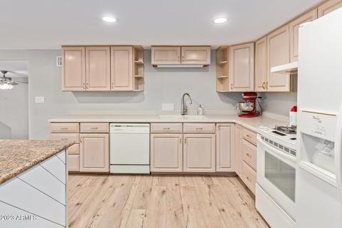 7621 E Gale Ave, Mesa, AZ 85209 photo 5