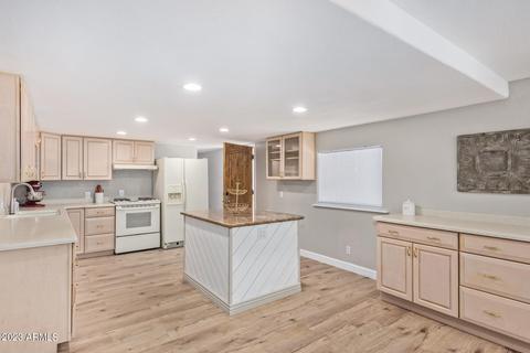 7621 E Gale Ave, Mesa, AZ 85209 photo 3