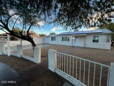1829 W Apache St, Phoenix, AZ 85007 photo 2