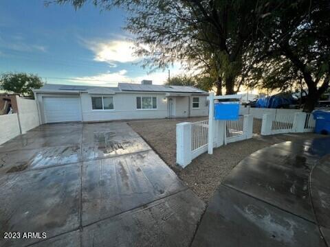 1829 W Apache St, Phoenix, AZ 85007 photo 1