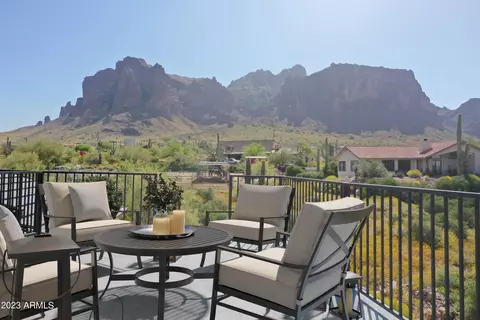 5677 E Reavis St, Apache Junction, AZ 85119 photo 4