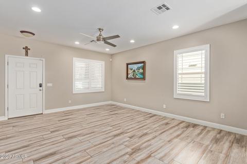 1907 S Falcon Dr, Gilbert, AZ 85295 photo 8