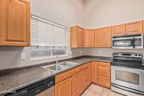 4519 E Michelle Dr, Phoenix, AZ 85032 photo 13