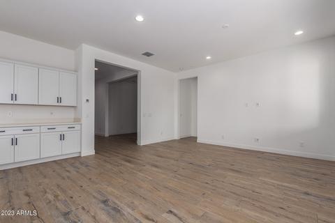 3931 E Austin Dr, Gilbert, AZ 85296 photo 8