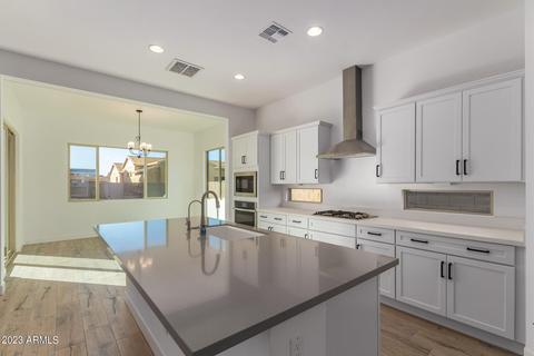 3931 E Austin Dr, Gilbert, AZ 85296 photo 12