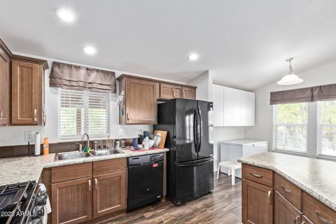 4470 N Delaware Dr, Apache Junction, AZ 85120 photo 2
