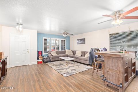 3357 E Derringer Way, Gilbert, AZ 85297 photo 4