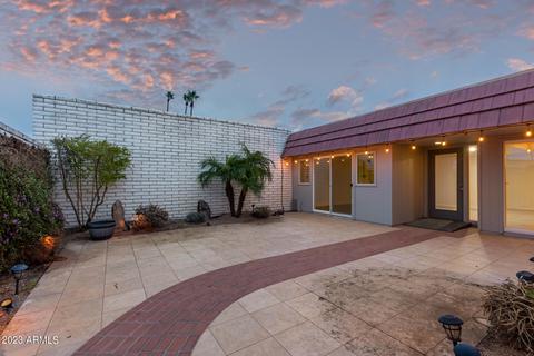 10705 W Topaz Dr, Sun City, AZ 85351