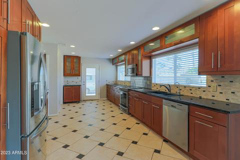 4702 E Grandview Rd, Phoenix, AZ 85032 photo 3