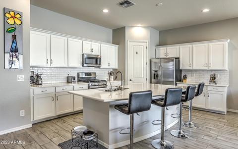 4366 E Skousen St, Gilbert, AZ 85295 photo 9