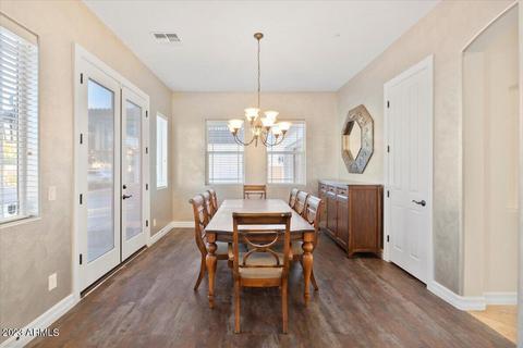 2821 E Branham Ln, Phoenix, AZ 85042 photo 13