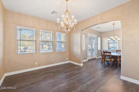 2821 E Branham Ln, Phoenix, AZ 85042 photo 14
