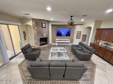 1925 W Spur Dr, Phoenix, AZ 85085 photo 5