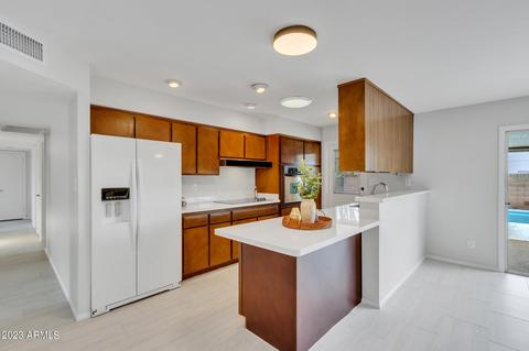 2525 E Riviera Dr, Tempe, AZ 85282 photo 9
