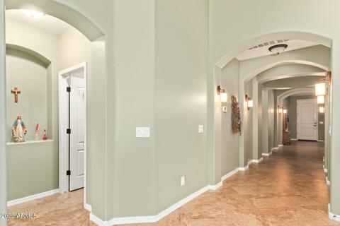513 E Mineral Rd, Phoenix, AZ 85042 photo 4