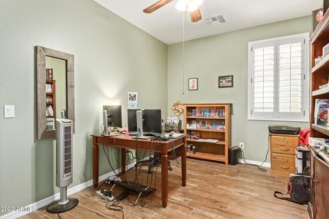 513 E Mineral Rd, Phoenix, AZ 85042 photo 11