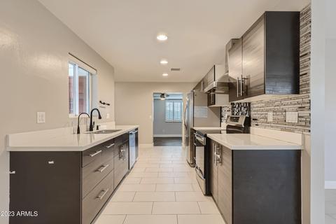 1001 E Rose Ln, Phoenix, AZ 85014 photo 14