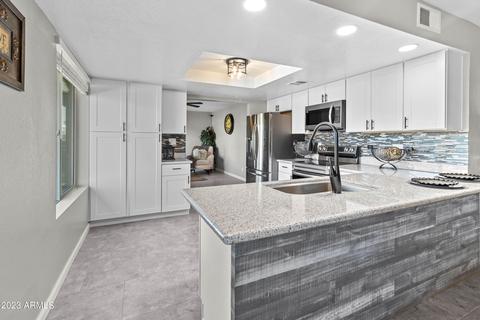 709 E Garnet Ave, Mesa, AZ 85204 photo 4
