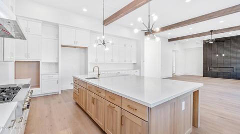8254 E Regina Cir, Mesa, AZ 85207 photo 10