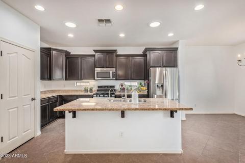668 E Raven Way, Gilbert, AZ 85297 photo 9