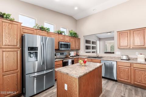 4693 E Nightingale Ln, Gilbert, AZ 85298 photo 3