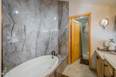2246 Bear Claw Dr, Overgaard, AZ 85933 photo 32