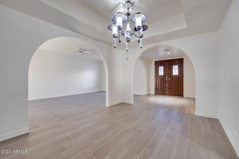 2211 E Nicolet Ave, Phoenix, AZ 85020 photo 12